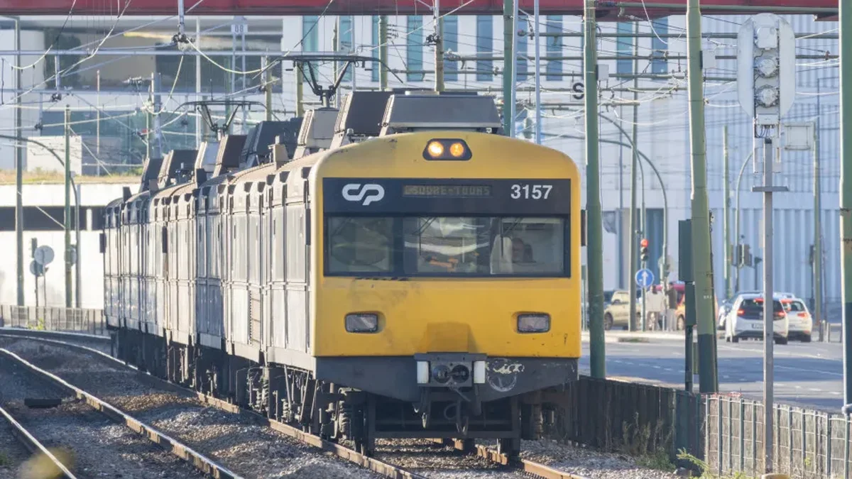 Portekiz'de Metro Grevi İptal, CP Trenlerinde Grev Devam Ediyor